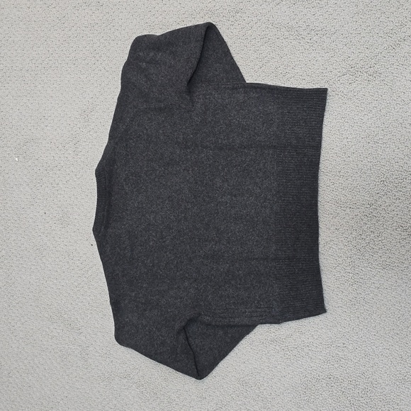 Ralph Lauren Wool Sweater - Picture 11 of 11